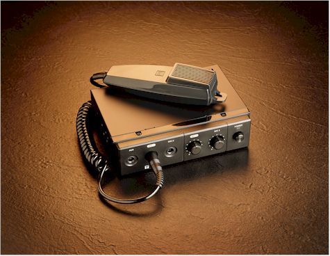 TOA CA-160 Mobile Mixer-Amplifier 12 VDC 60W 